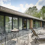 Meschermolen Bed & Breakfast 3*